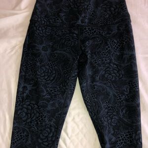 Lululemon cropped highwaist
